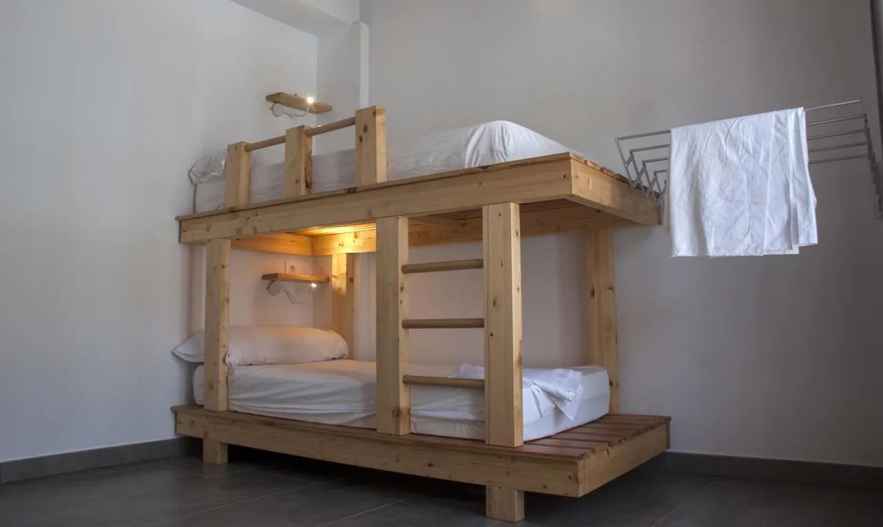 Hostel Alberg Cal Manel Saldes